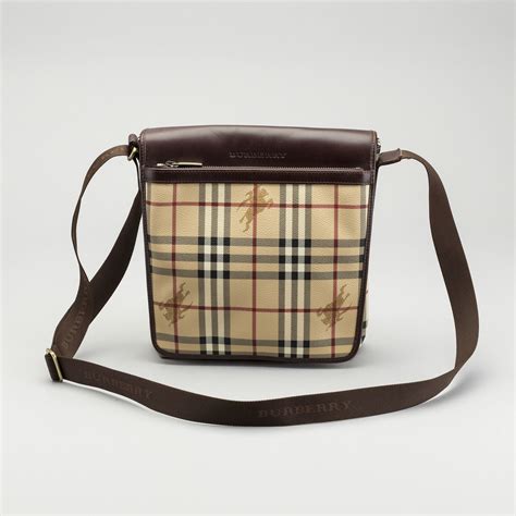 burberry crossbody shoulder bags.